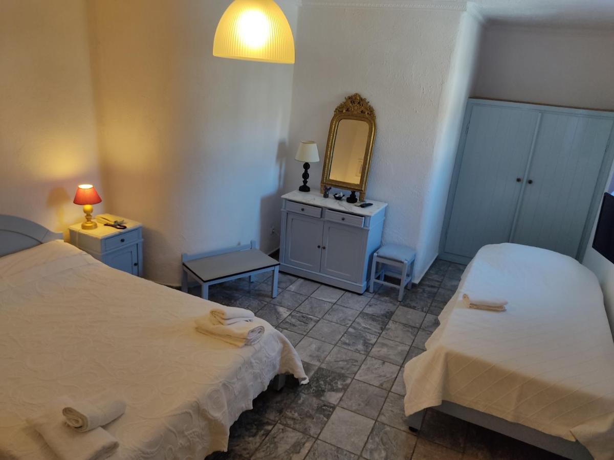 Porto Sikinos Hotel Alopronia Extérieur photo