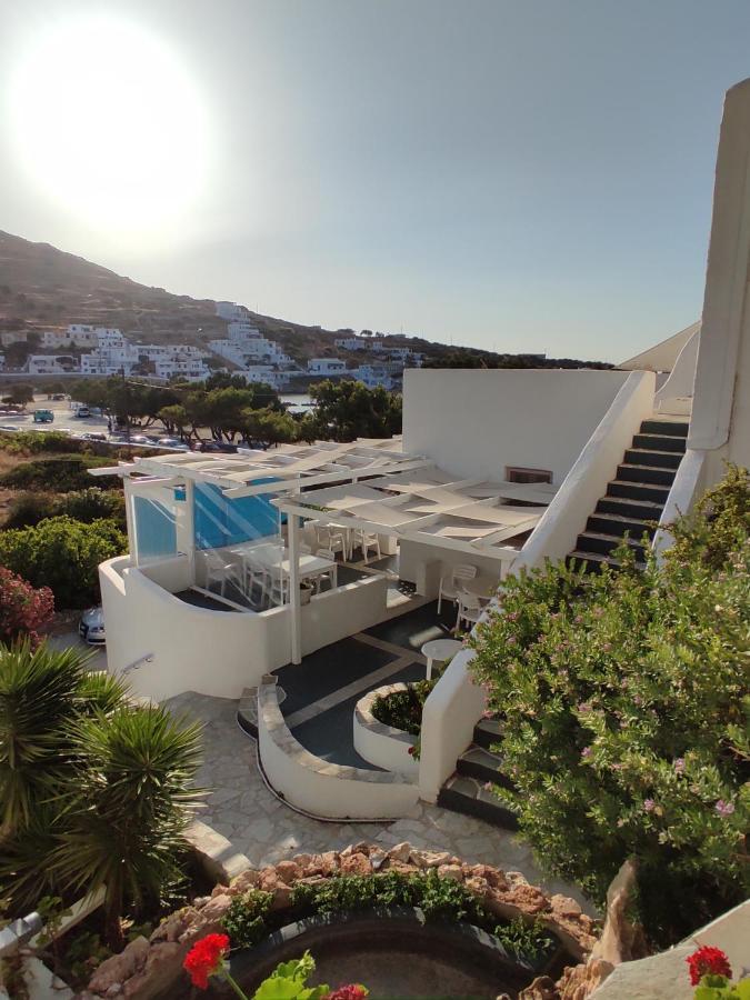 Porto Sikinos Hotel Alopronia Extérieur photo