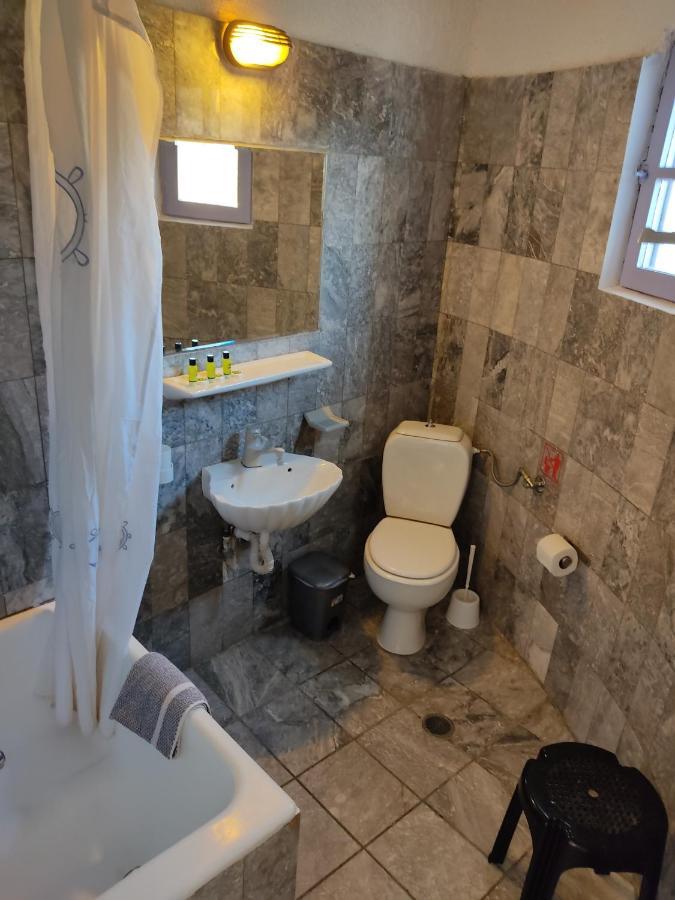 Porto Sikinos Hotel Alopronia Extérieur photo