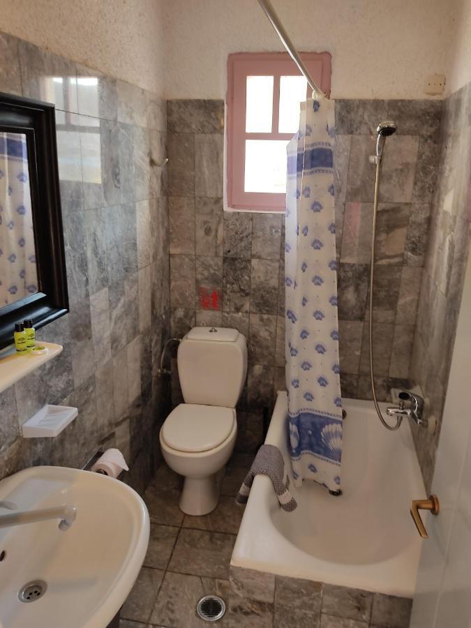Porto Sikinos Hotel Alopronia Extérieur photo