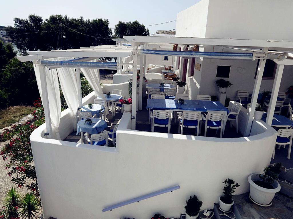Porto Sikinos Hotel Alopronia Extérieur photo