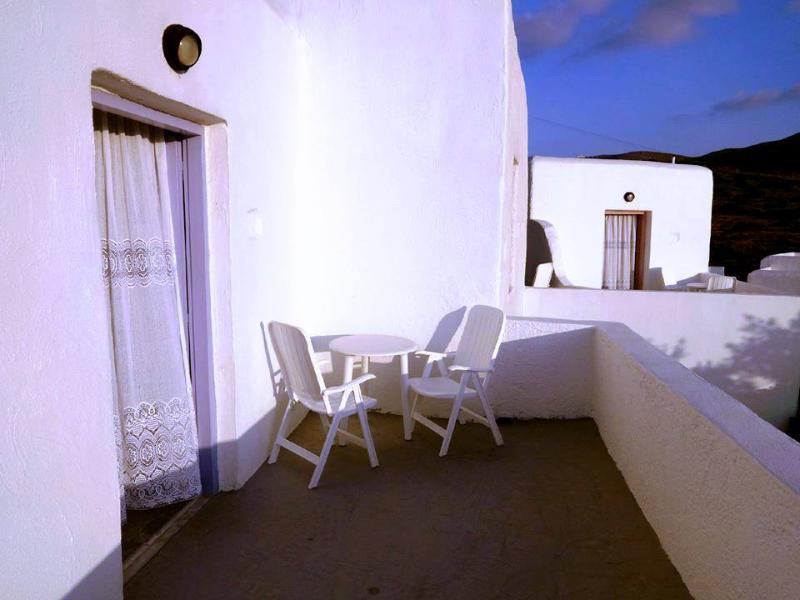 Porto Sikinos Hotel Alopronia Extérieur photo